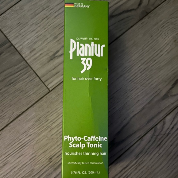 PLANTUR 39 Phyto-Caffeine Scalp Tonic - Picture 2 of 11